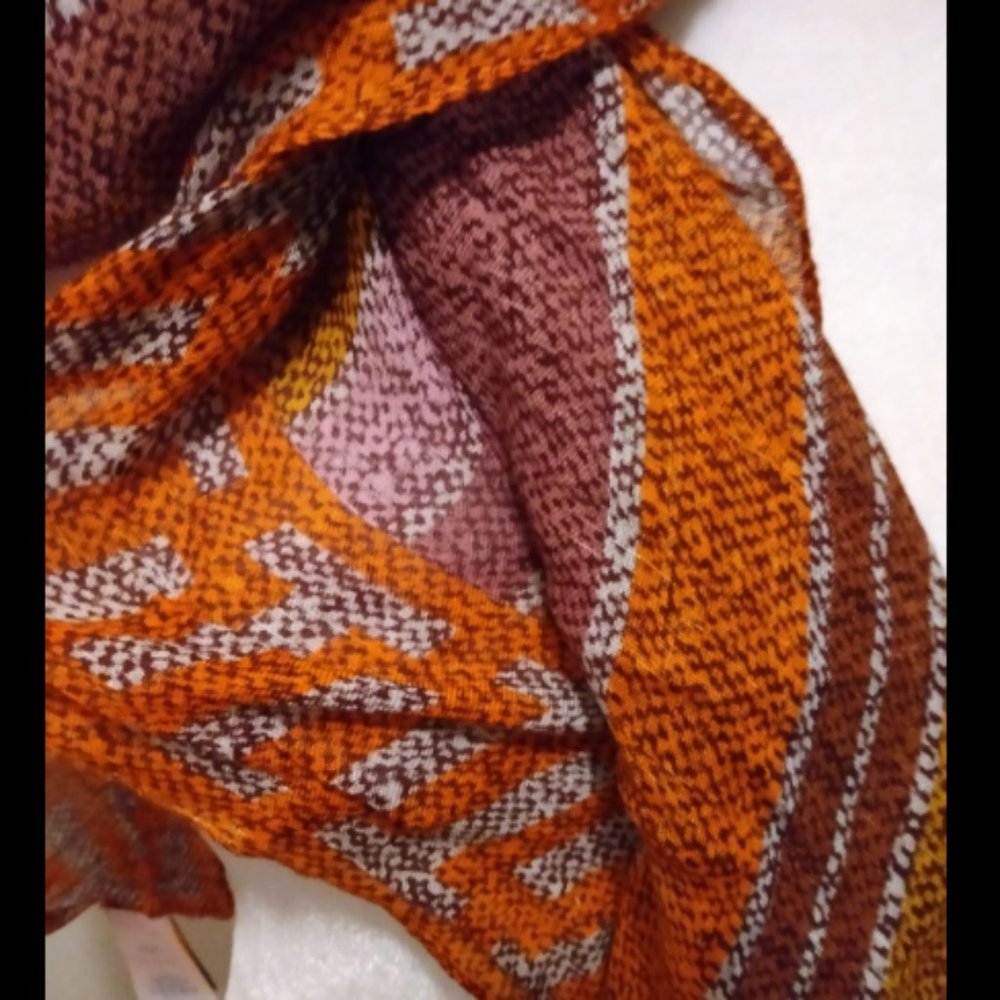 Tory Burch Women's Printed Boho Linen Blend Scarf One Size - Picture 3 of 4